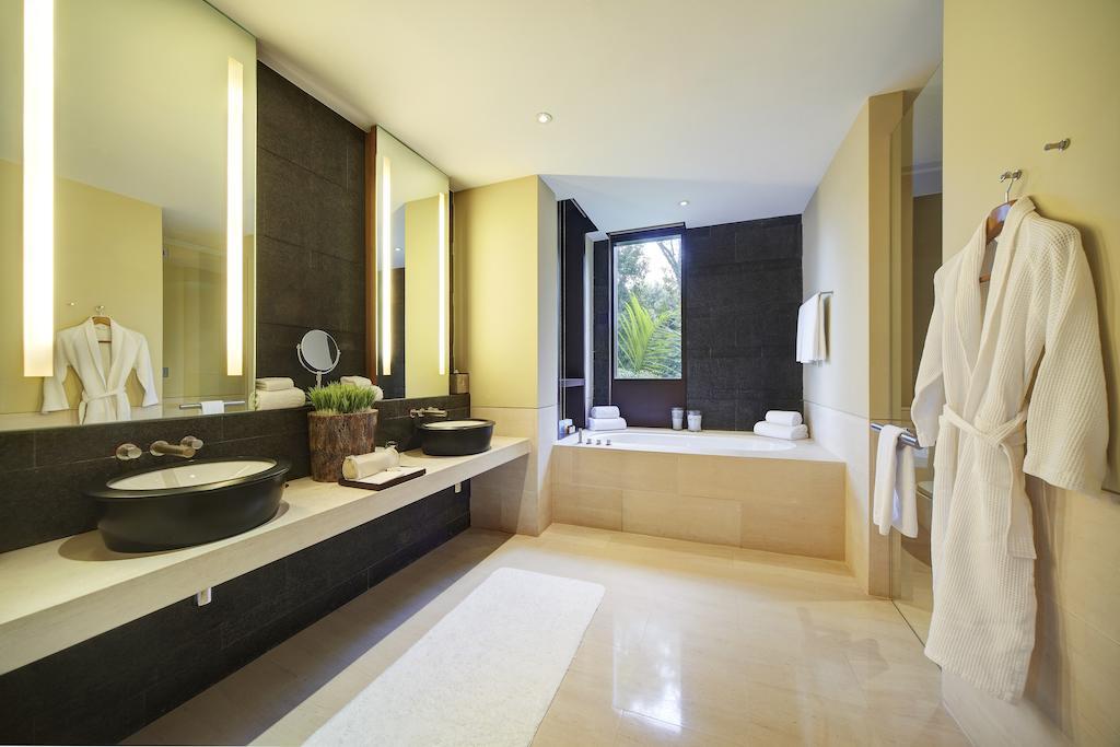 Capella The Club Residences 5*